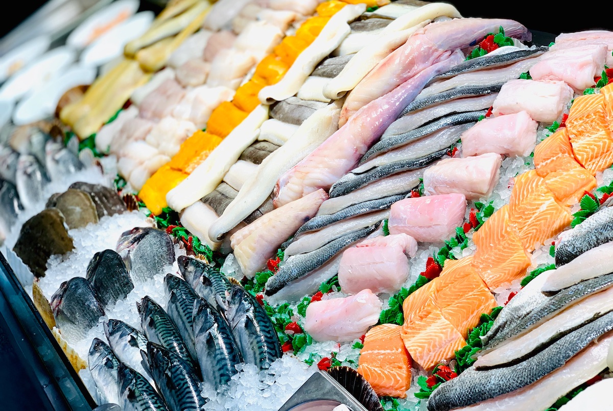 Exploring the Best Waterfront Shops for Fresh Seafood: A Local’s Guide hero image